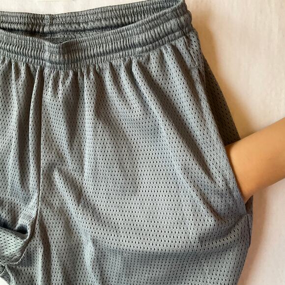 Champion Men Elastic Waist Casual Shorts size S, Gray - Picture 7 of 9